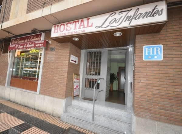 Hostal Los Infantes Salamanca Eksteriør bilde
